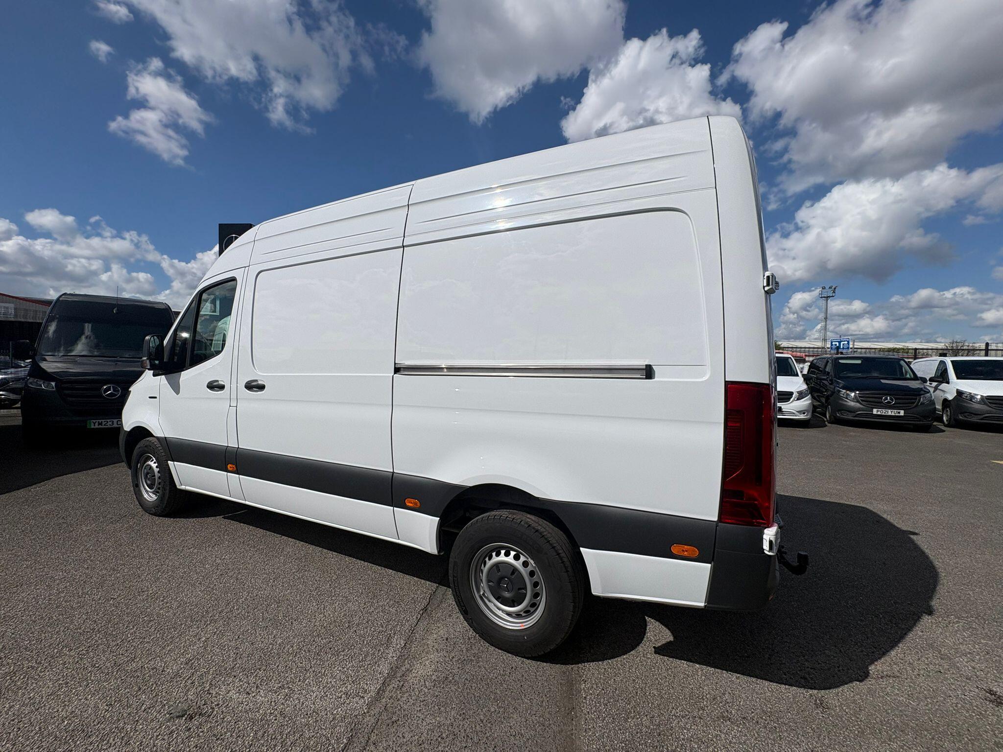 Mercedes-Benz eSprinter